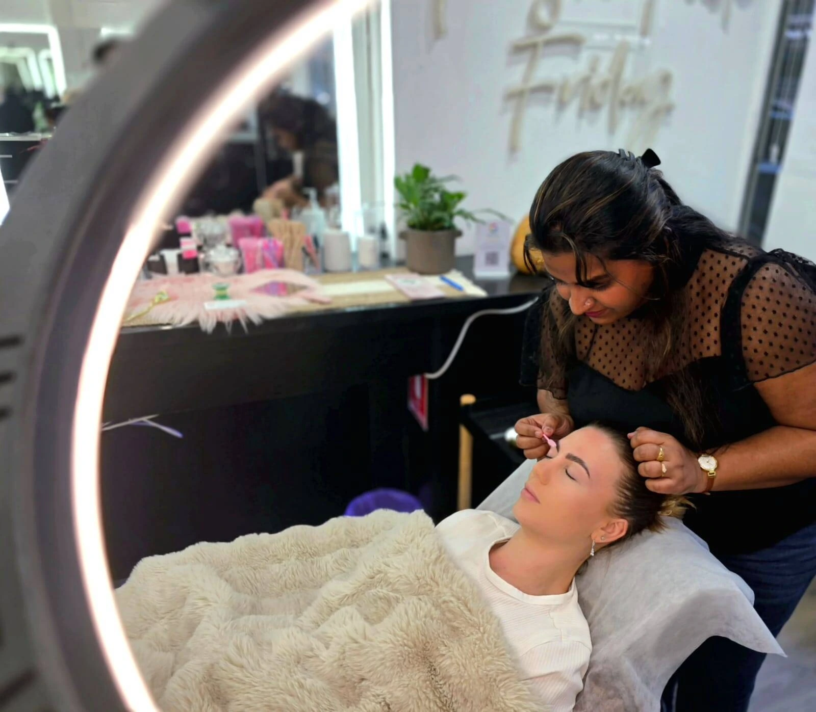 Brow shaping treatment at Shape's